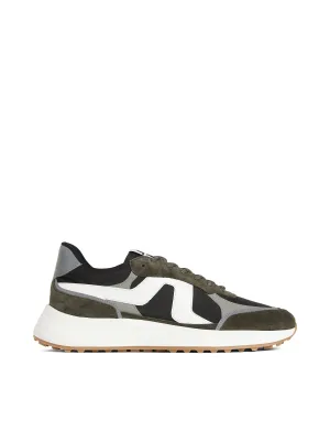 Bridge Light Runner Sneaker / Forest Green