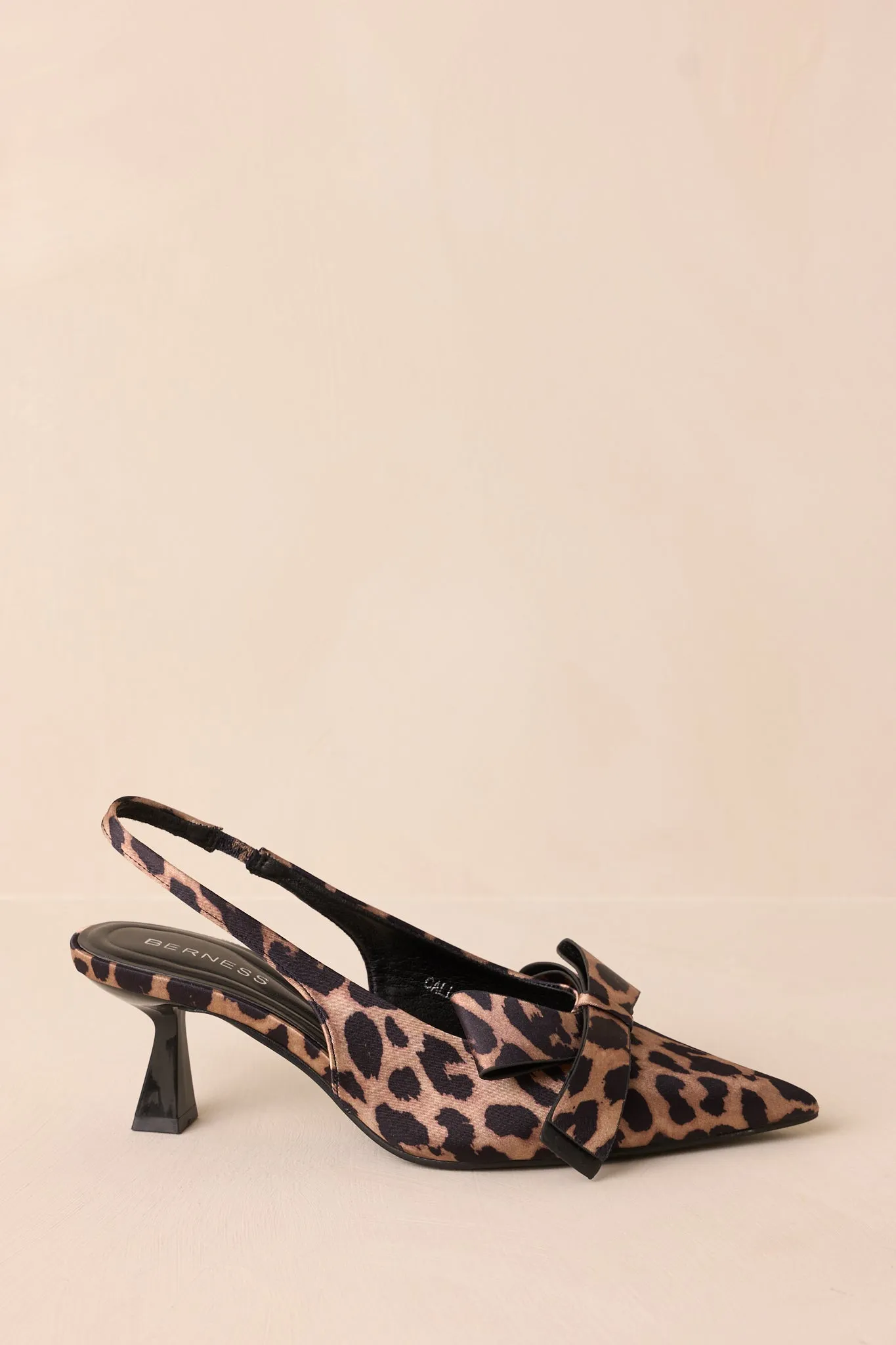 Dreamy Gleam Leopard Print Slingback Kitten Heels