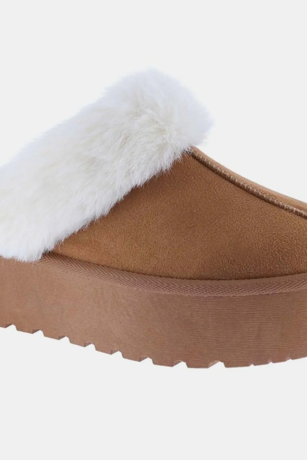 Explore More Collection - Weeboo Thick Bottom Fur Trim Snow Slippers