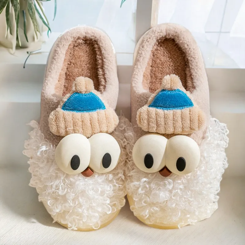 Festive Cozy Companions - Plush Cartoon Santa Slippers