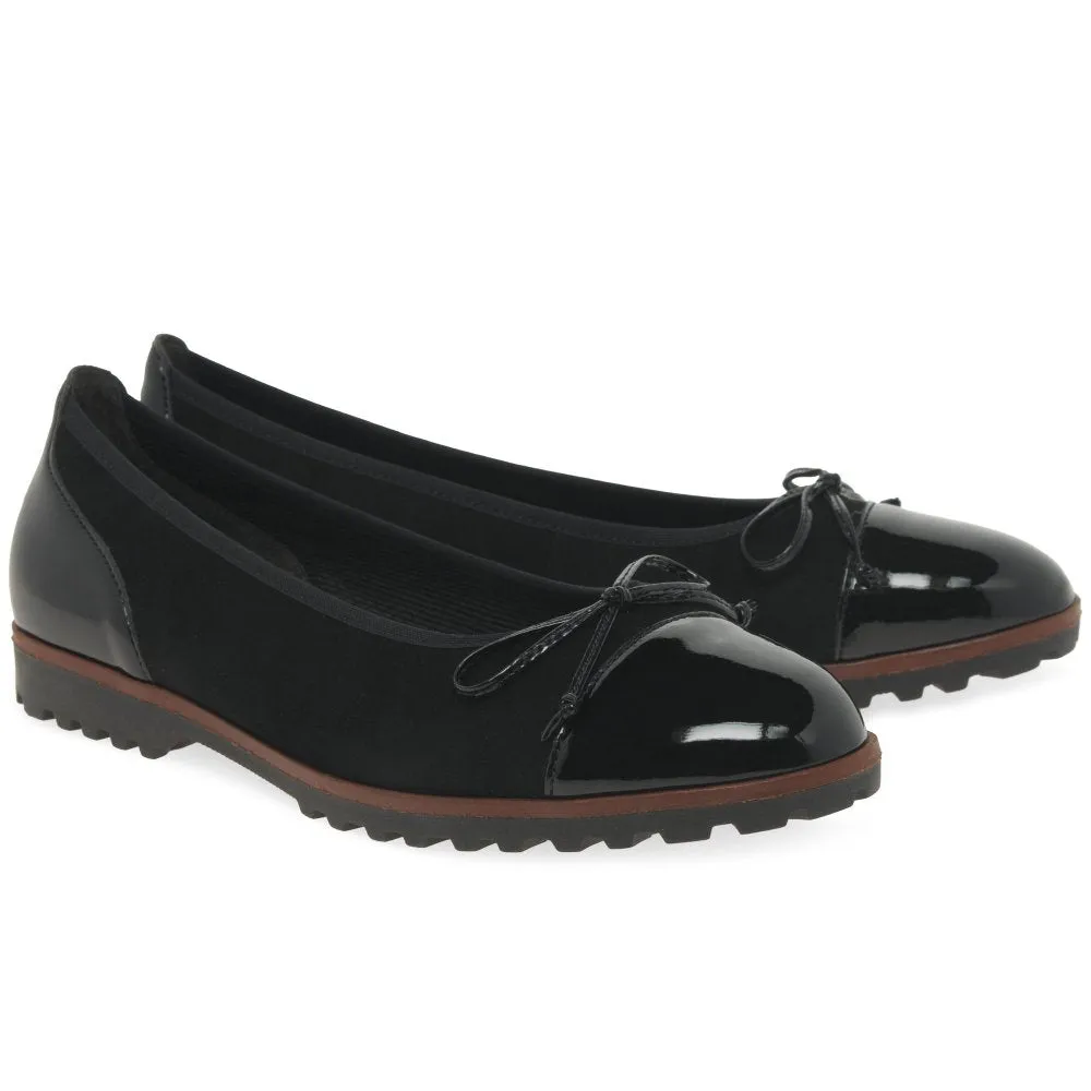 Gabor 04.100.37 - Temptation Women's Casual Shoes - Black