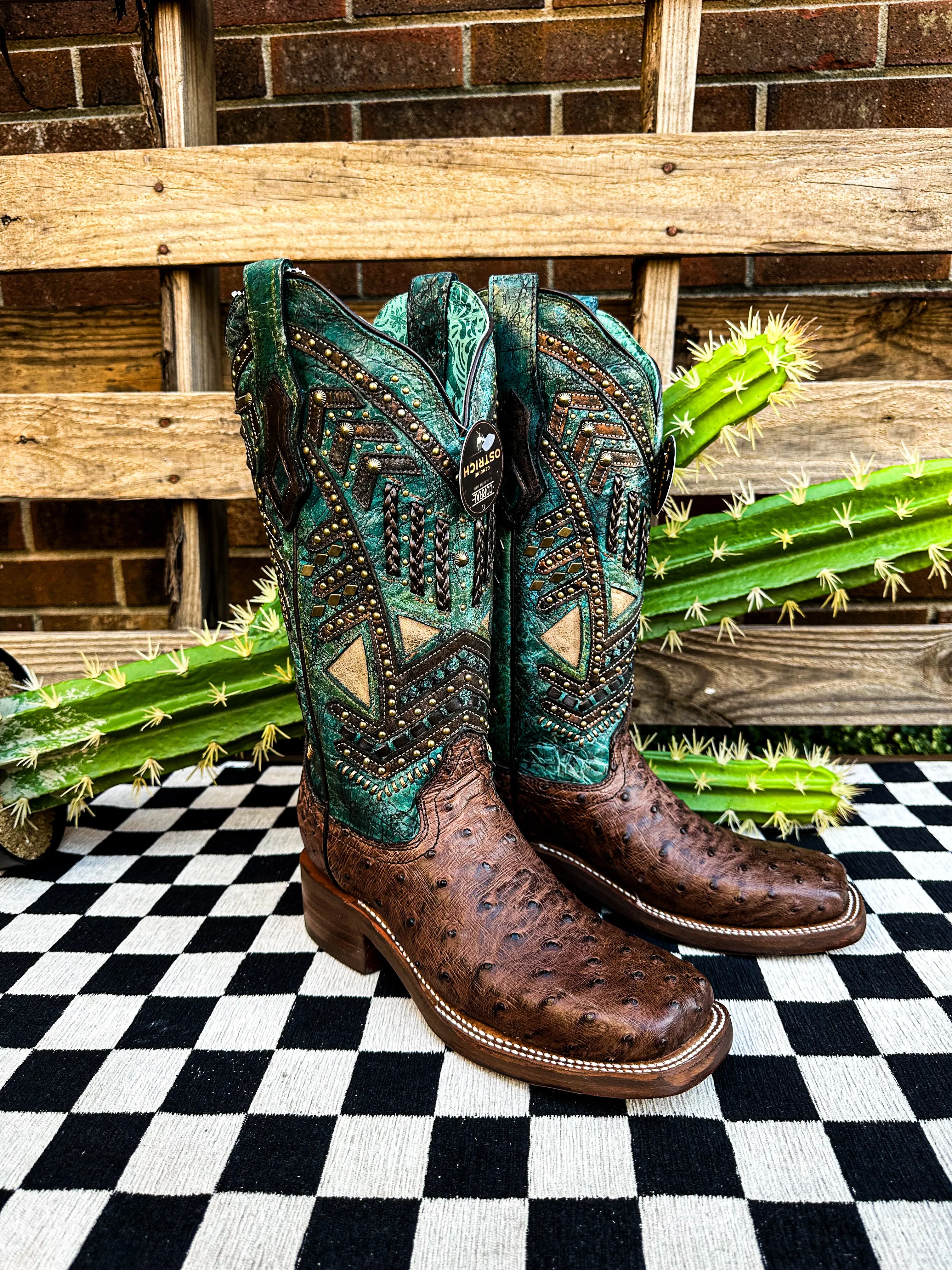 LD Brown/Turquoise Ostrich Overlay Embroidery & Stud Square Toe Boots