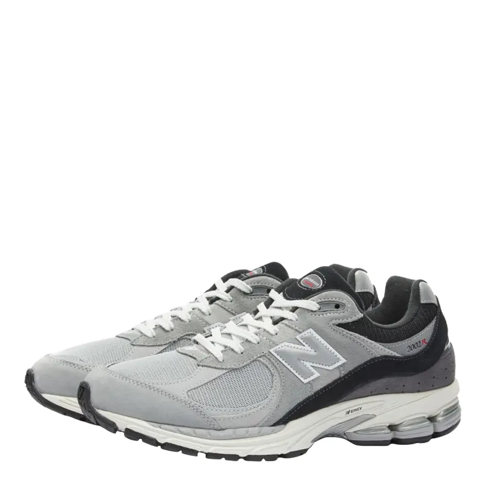 New Balance Men's 2002R Shoes