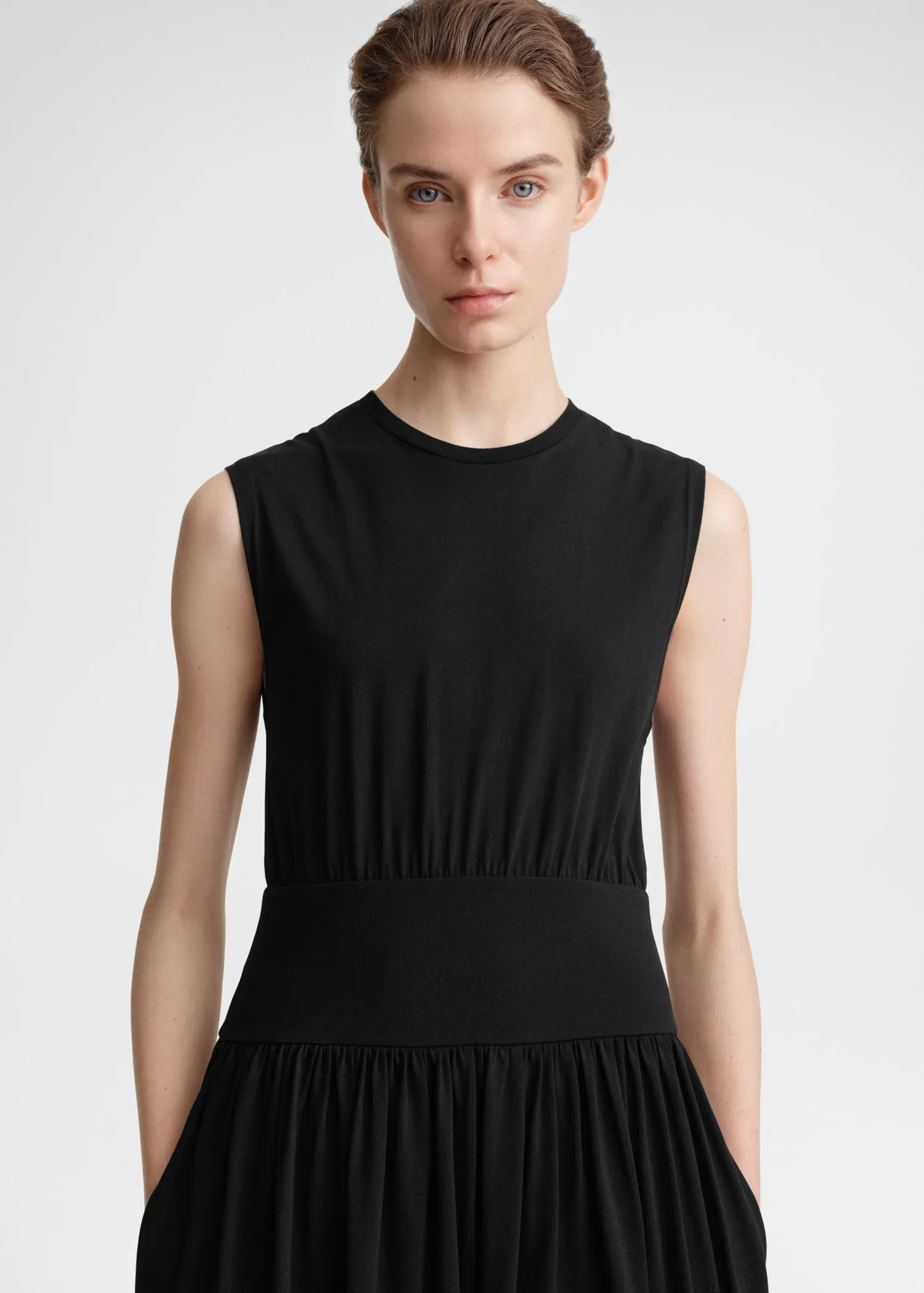 Sleeveless cotton tee dress black