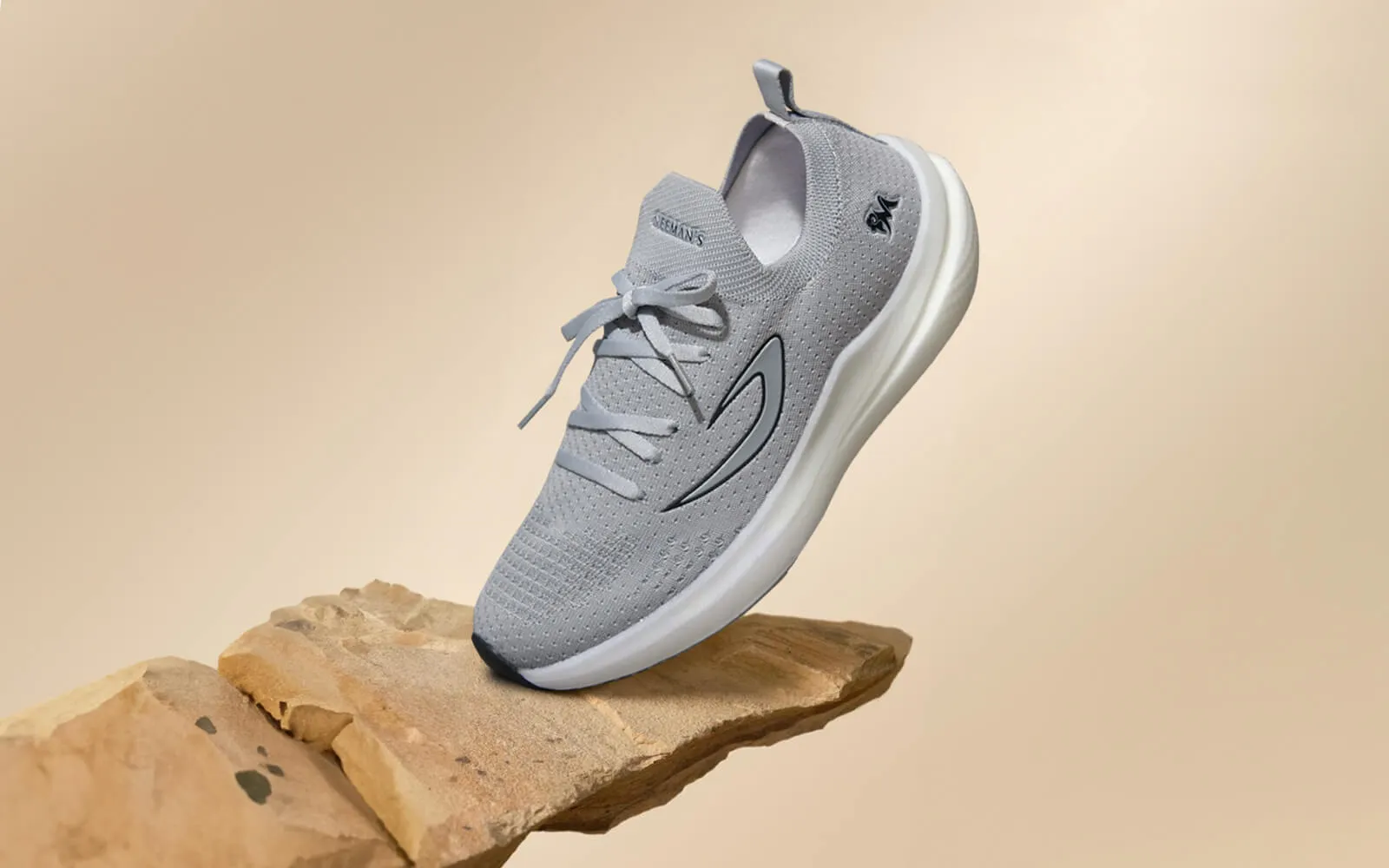 Whoosh Lite Sneakers : Grey