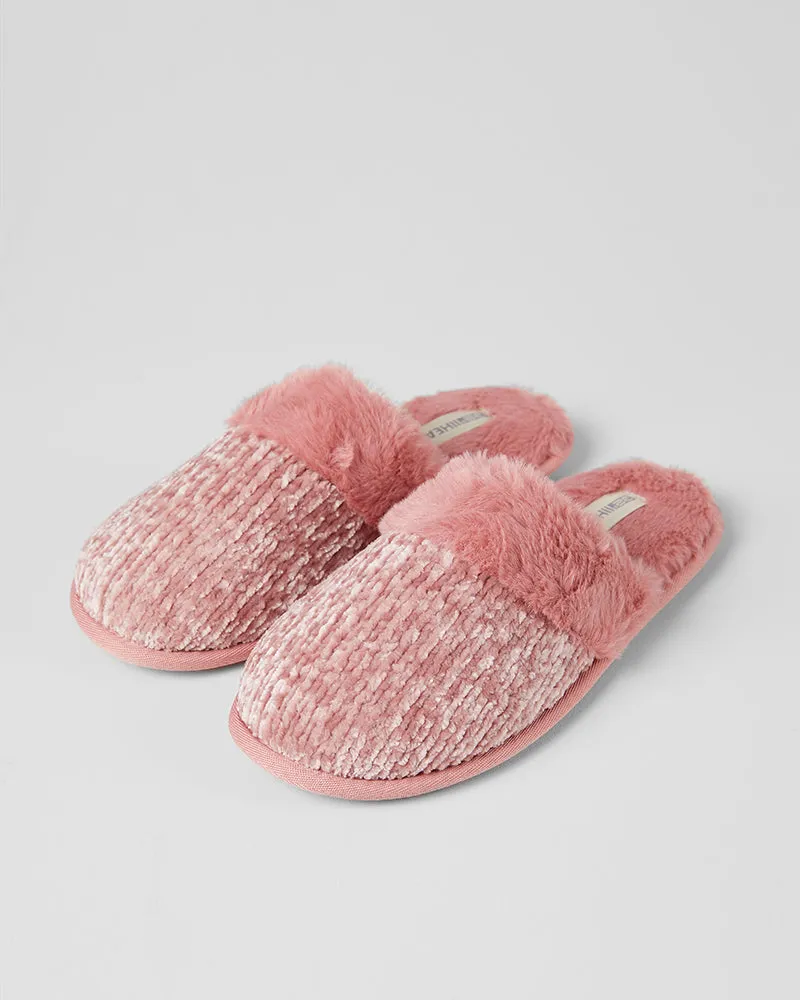 WOMEN'S COZY CHENILLE SLIPPERS